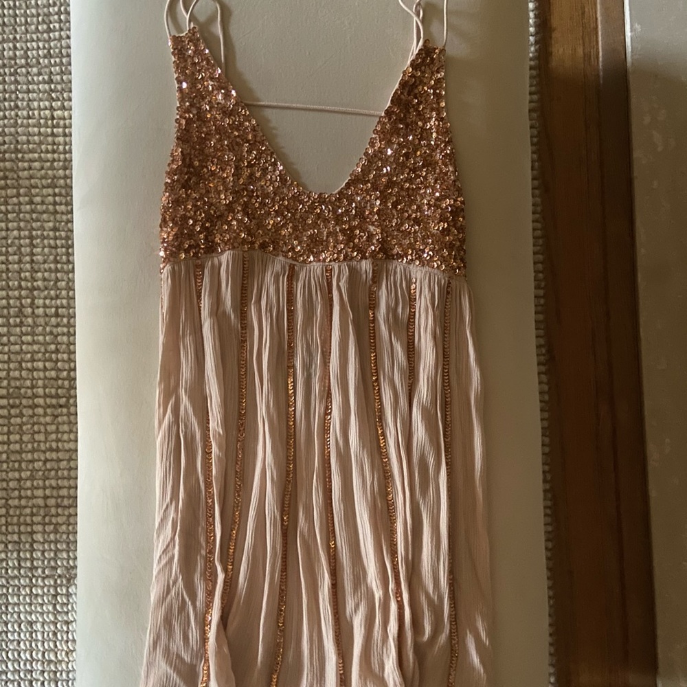 New with tags-Never Worn